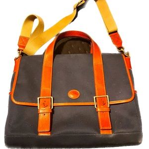 Dooney & Bourke Messenger Bag